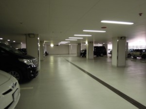 世田谷区砧4丁目マンション駐車場