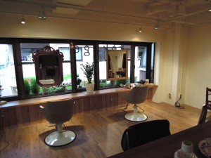 カットスペース_ヘアサロン＆まつ毛エクステサロンkｏｋａｇｅ（世田谷区砧8-5-18　砧シンヨービル2F）