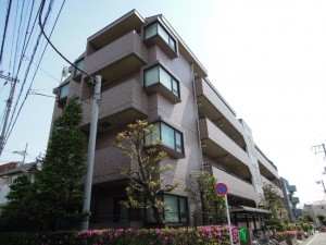 小田急線祖師ヶ谷大蔵駅徒歩10分 世田谷区砧4丁目 2DK オートロック・無料トランクルーム付RC造マンション 小田急線祖師ヶ谷大蔵駅徒歩10分 世田谷区砧4丁目 2DK オートロック・無料トランクルーム付RC造マンション