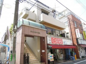 田急線祖師ヶ谷大蔵駅徒歩3分 世田谷区砧8丁目 ワンルーム マンション 1F ミニピアゴ 田急線祖師ヶ谷大蔵駅徒歩3分 世田谷区砧8丁目 ワンルーム マンション 1F ミニピアゴ