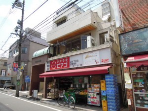祖師ヶ谷大蔵駅南口のベーグルカフェ『SASURAI CAFE』_外観