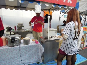 日大商学部2013年学園祭出店トルコアイス