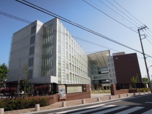 世田谷区砧3丁目1K賃貸アパート周辺施設日本大学商学部