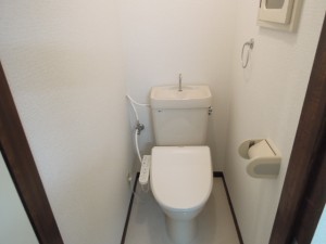 世田谷区砧3丁目1K賃貸アパートウォシュレット（洗浄機能付便座）